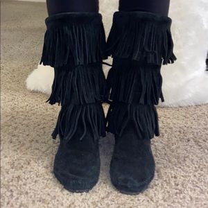 Minnetonka Black Tall Moccasin Boots 🖤